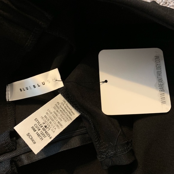 Beautiful Blue Blush Black Envelope Skort - Picture 6 of 6